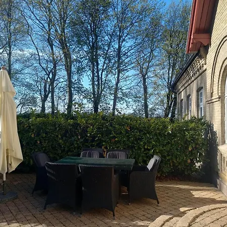 In Danmark -petersminde Exclusive *