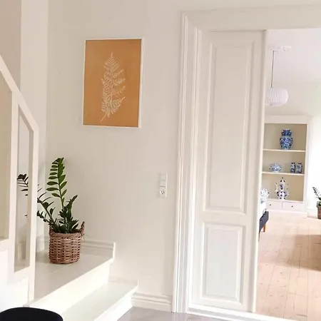 In Danmark -petersminde Exclusive *